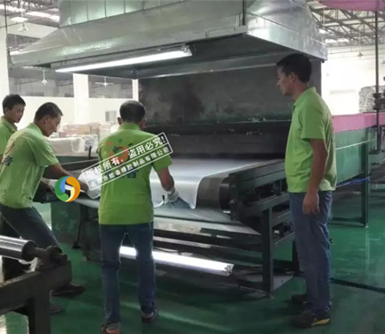 橡胶连续发泡工厂